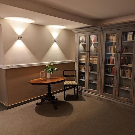 Hotel Karl'S Burg Kölpinsee Екстериор снимка