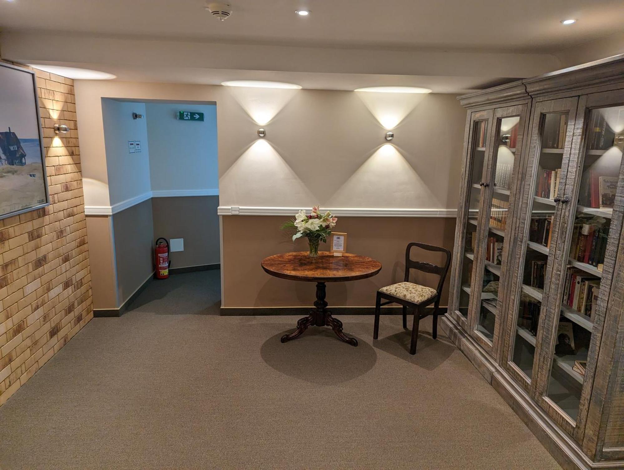 Hotel Karl'S Burg Kölpinsee Екстериор снимка